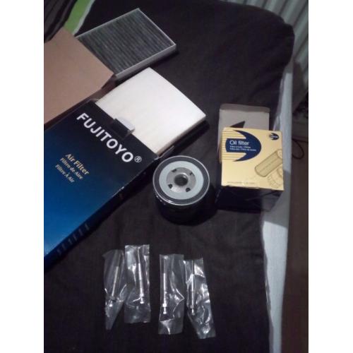 ford 1.8 TDDI service kit, all new still packed