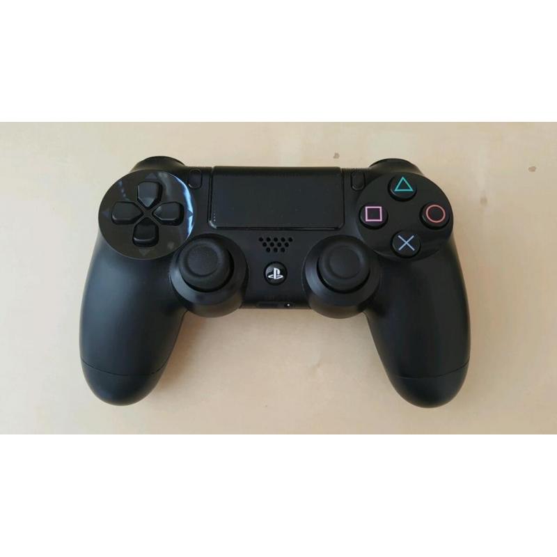 PS4 500GB Excellent Condition