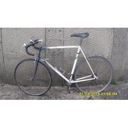 VINTAGE RALEIGH EQUIPE 12 SPEED RACING BIKE 23in FRAME GOOD TYRES RECENT SERVICED