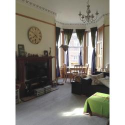 Large double bedroom in the city centre - Wifi, Utility included (short-term let)