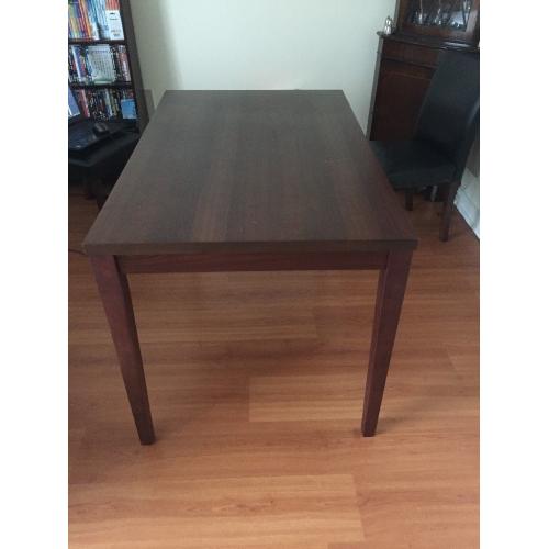 dining room table and 4 chairs