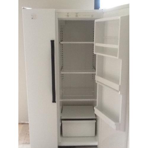 Whirlpool American Fridge Freezer