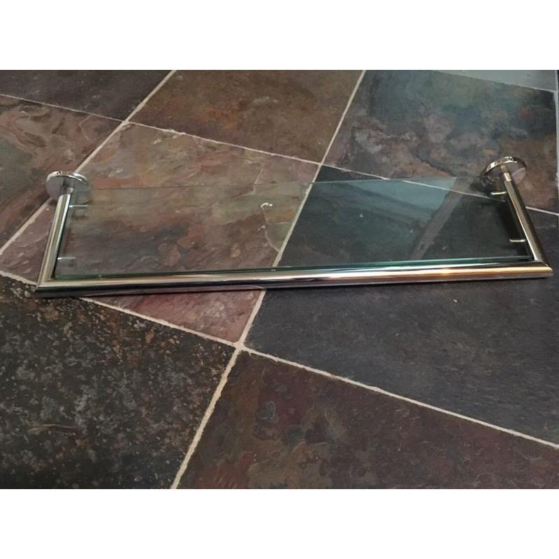 Bathroom shelf