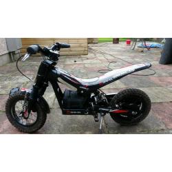 oset 12.5 childs trials bike.