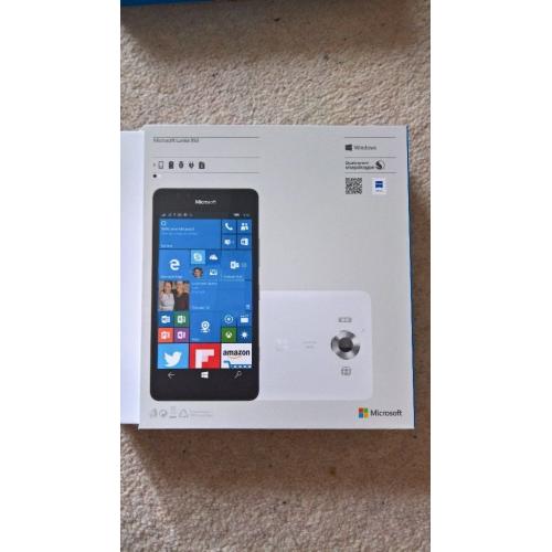 Microsoft Lumia 950 Unlocked And Docking Station