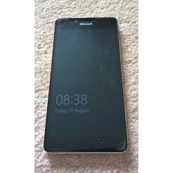 Microsoft Lumia 950 Unlocked And Docking Station