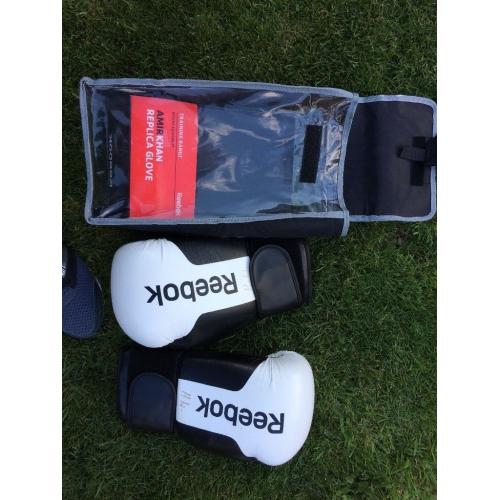 Heavy duty punch bag