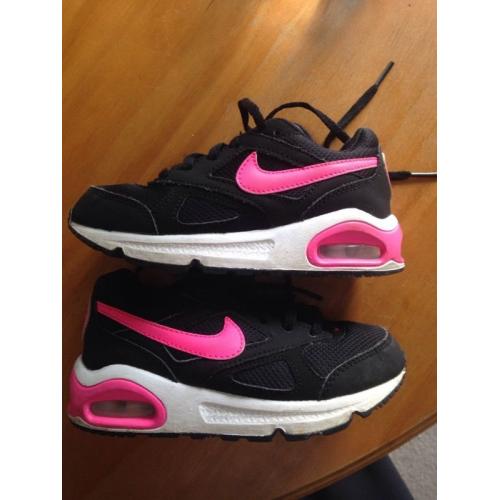 Little girls Nike trainers 10