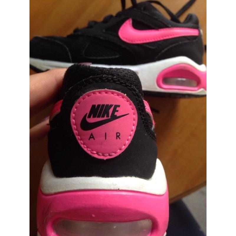 Little girls Nike trainers 10