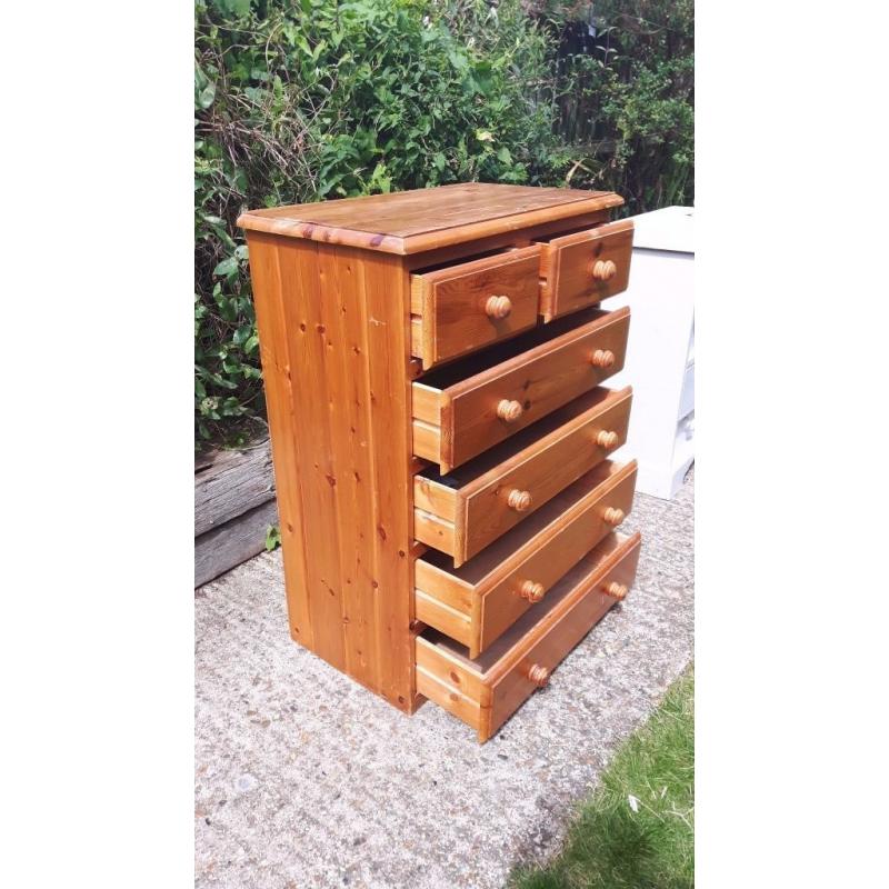 Chest of 2 over 4 drawers - pine