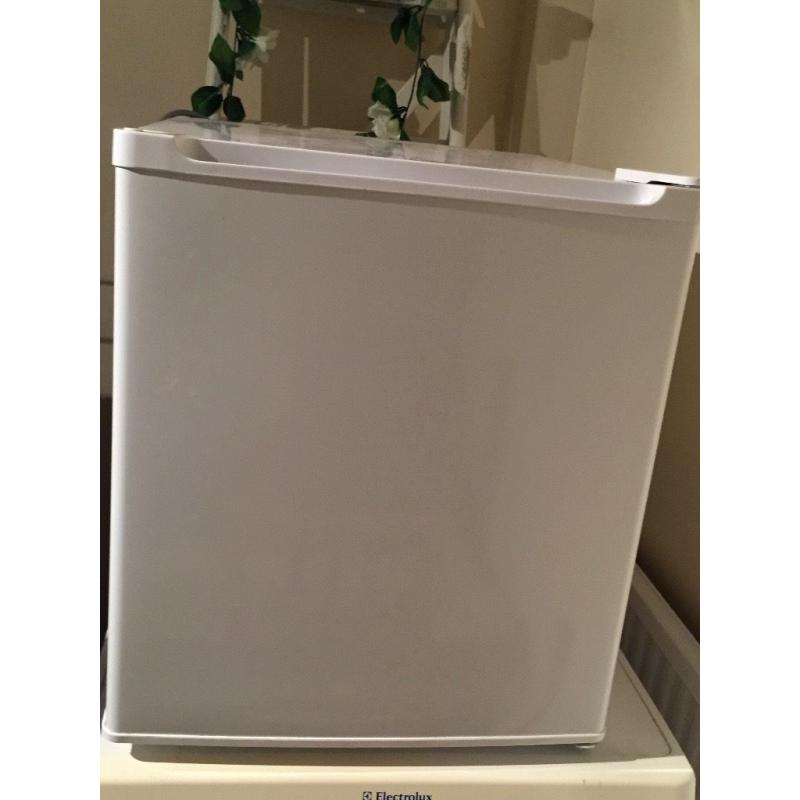 Argos tabletop freezer