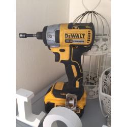 Dewalt brushless impAck driver and 4ah battery