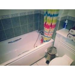 LIVE IN LUXURY FOR UNBELIAVABLE PRICE! BILL INCLUDED! RIVER