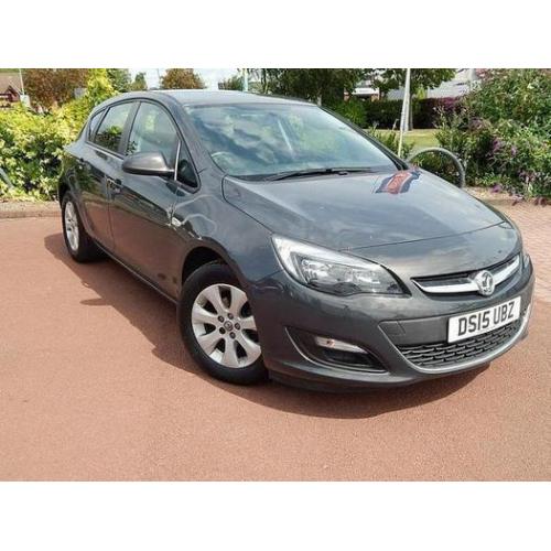 2015 Vauxhall Astra 1.6i 16V Design 5 door Petrol Hatchback