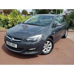 2015 Vauxhall Astra 1.6i 16V Design 5 door Petrol Hatchback