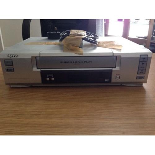 Old VCR (Video Player)