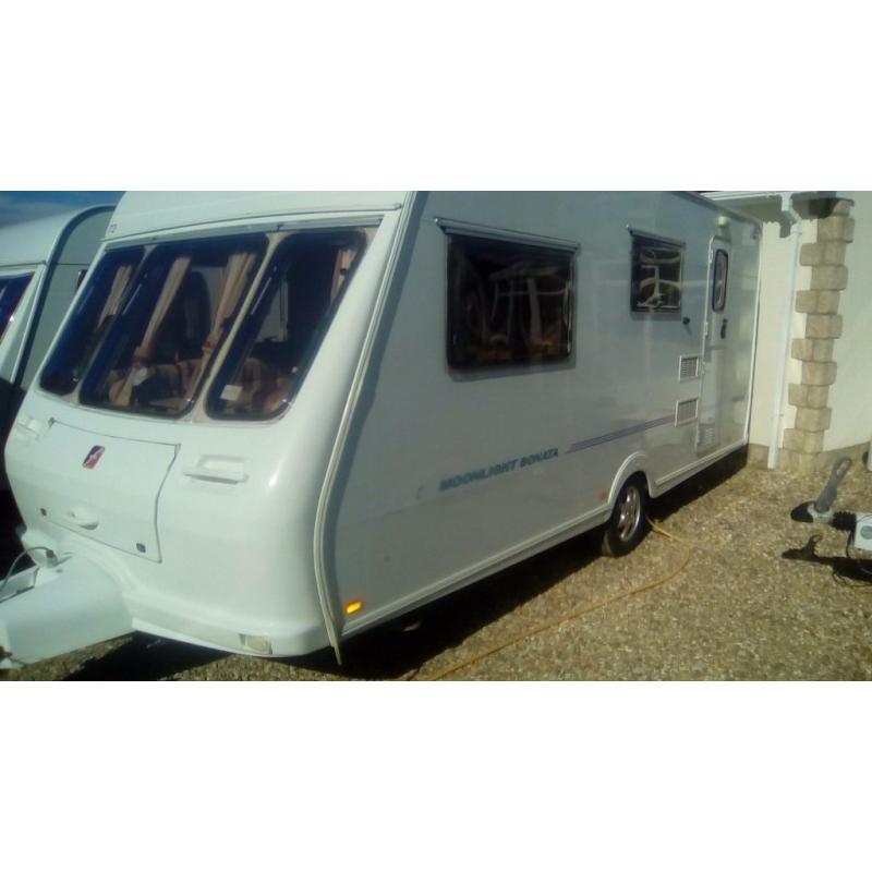 Fleetwood moonlight sonata 2003 4 berth touring caravan