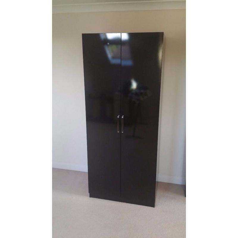 Charisma 2 Door Glossy Black Wardrobe (Used)