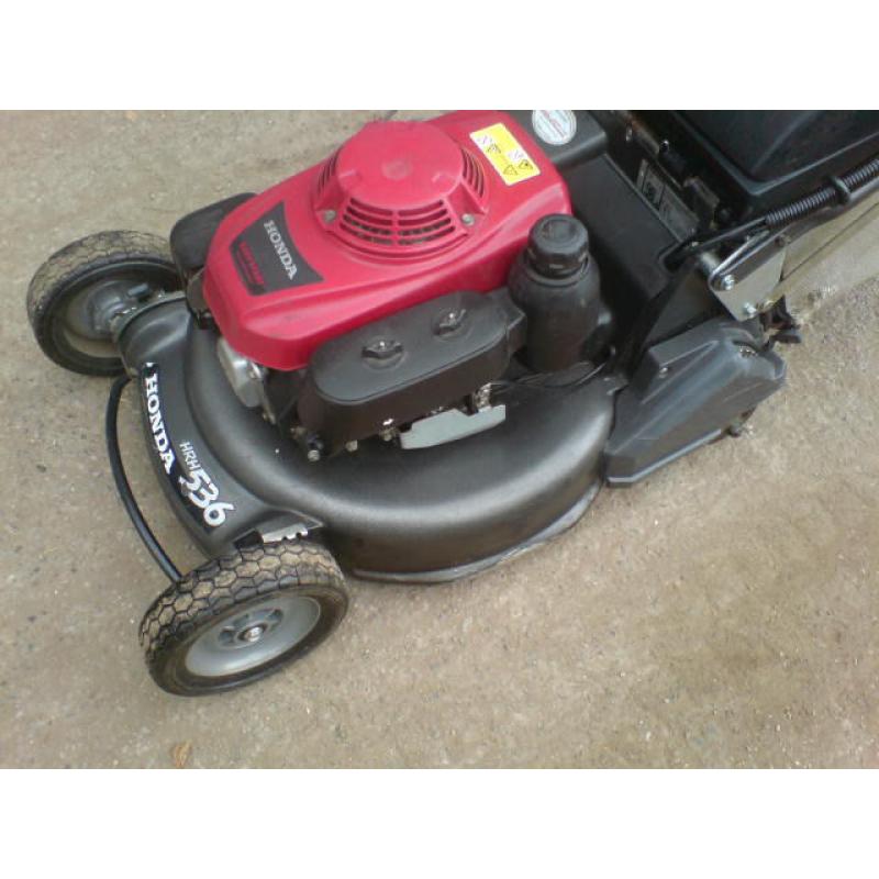 honda hrh536 mower