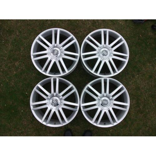 Set of 4 19" Alloy Wheels