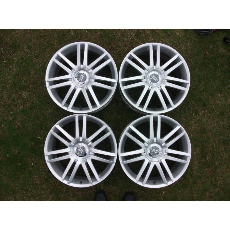 Set of 4 19" Alloy Wheels