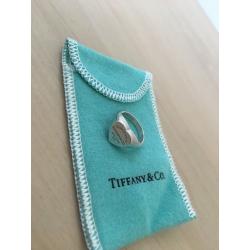 Return to Tiffany Heart Ring Small