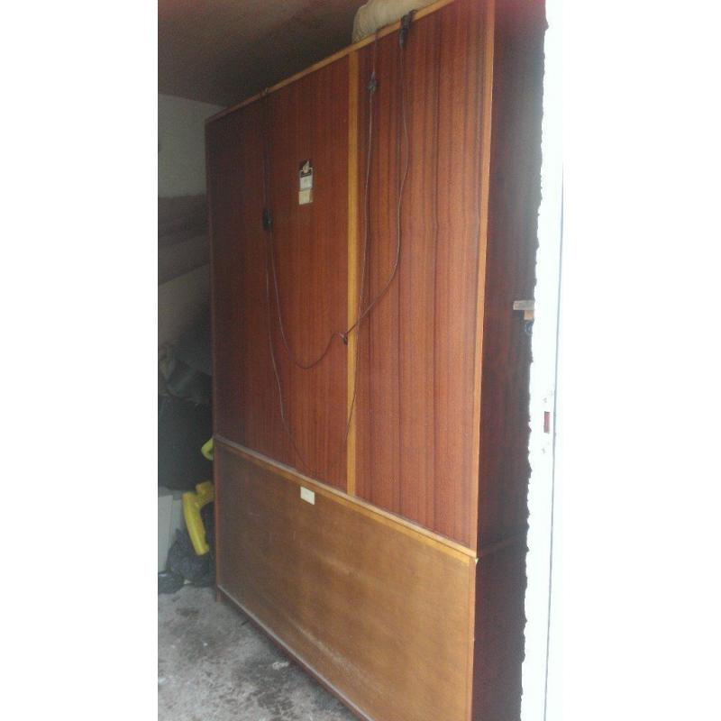 display cabinet