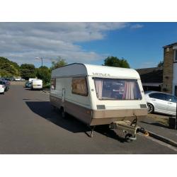 Abi Monza caravan