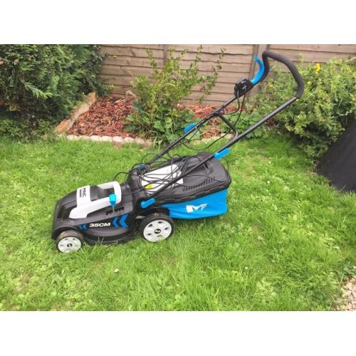 Excellent condition - nearly new electric lawn mower