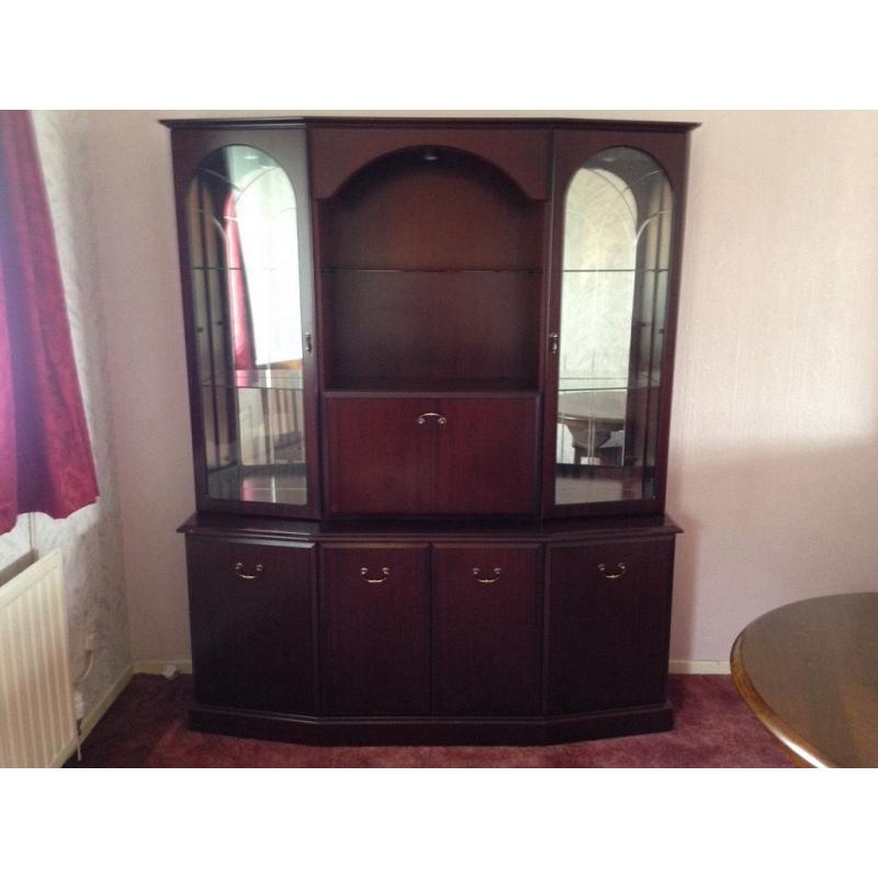 Free standing unit