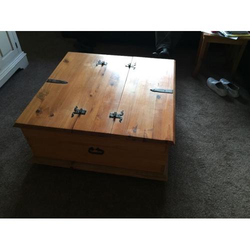Wooden chest / storage/ coffee table