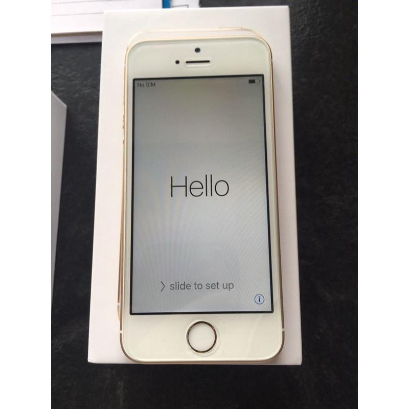 iPhone SE on EE