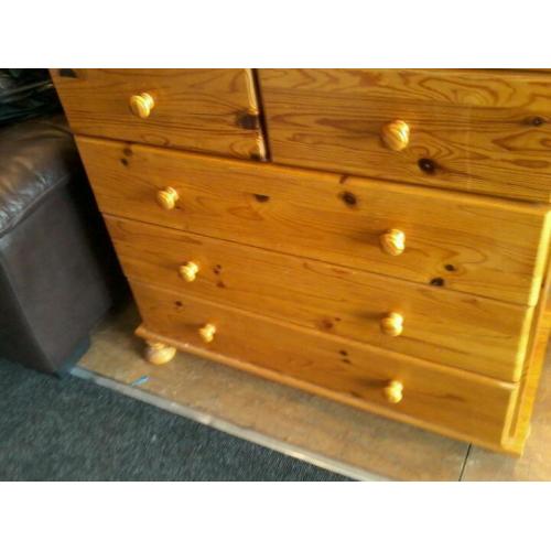heavy pine 5 drawers