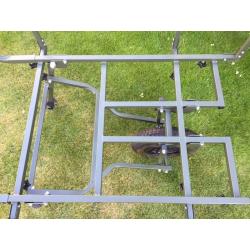 CARP BARROW VGC HARLDY USED