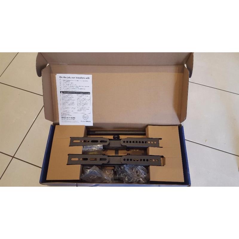 Tv wall mount kit for tv up to 55" and 75 kgs