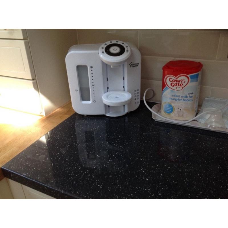 tommee tippee perfect prep machine and tommee tippee electric steriliser. Used.