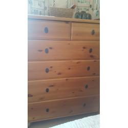 Solid Wood 5 Drawer Dresser