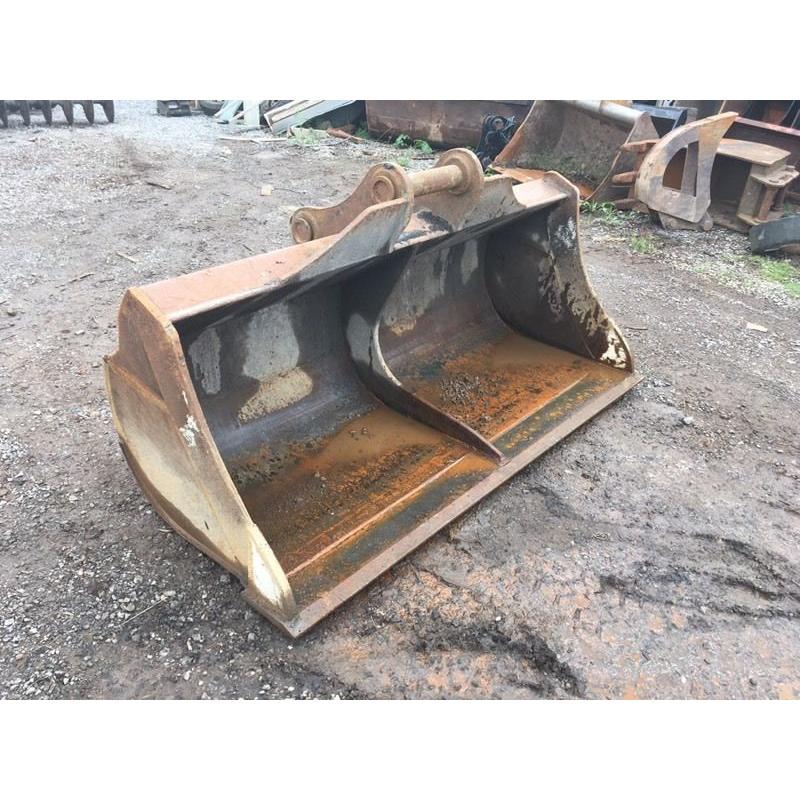 Grading bucket for 20 ton
