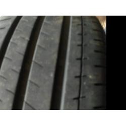 215 45 17 bridgestone tyre