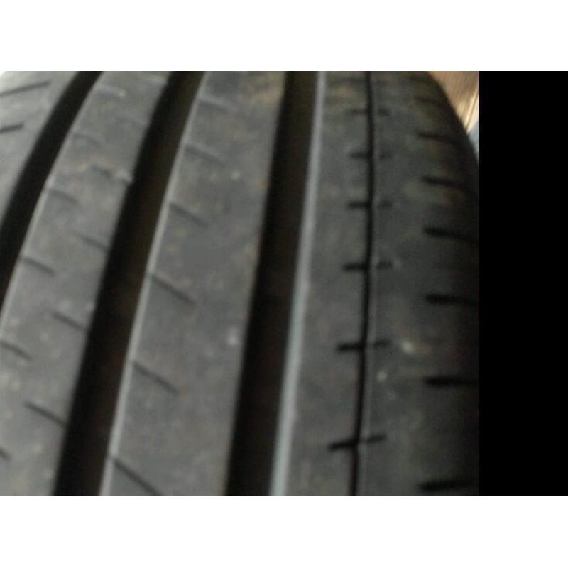 215 45 17 bridgestone tyre