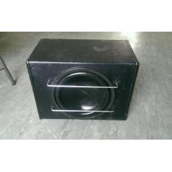 1200W sub, good condition