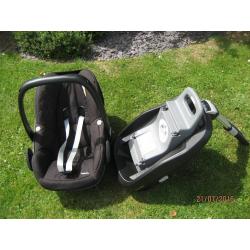 MAXI COSI ISOFIX BASE FAMILYFIX & PEBBLE ISOFIX CAR SEAT