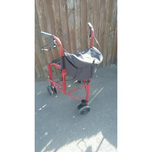 Walking frame