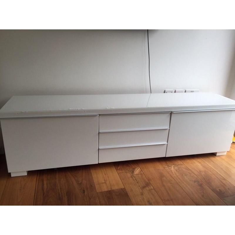 Ikea BESTÅ BURS TV Bench, High-Gloss White With Glass Top Protector Very Good Condition