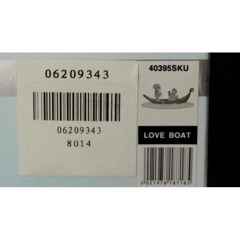 Me to you limited edition Love boat.
