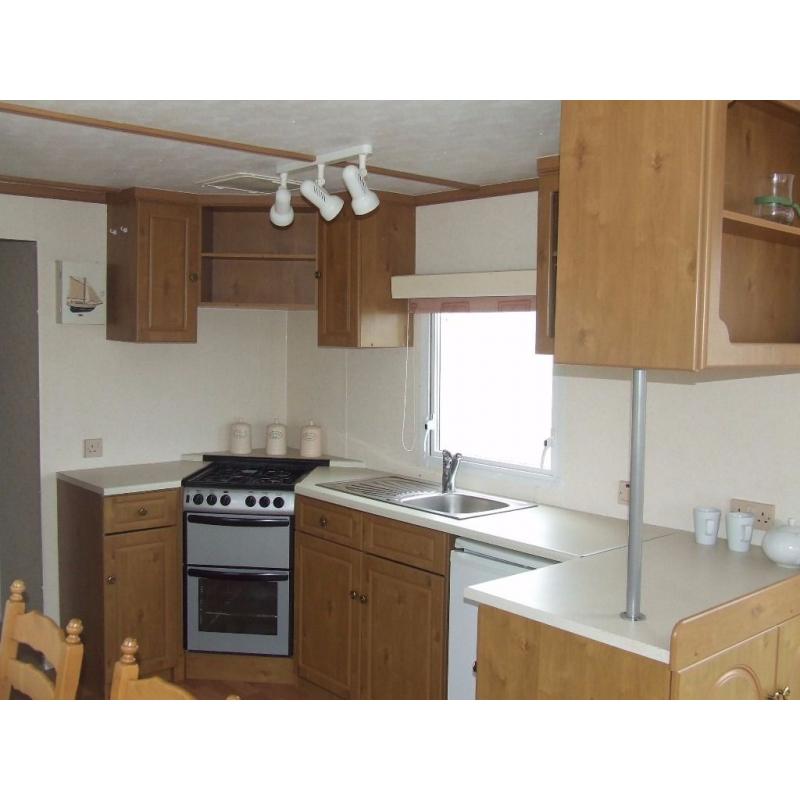 Cheap static caravan for sale on the East Coast, 12 month season