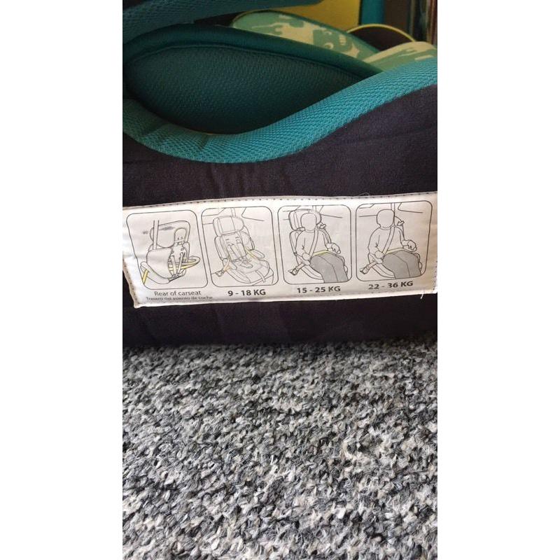 Cosatto car seat