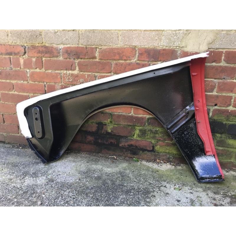 Rover P6 wing