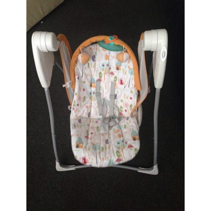 Baby rocking swing