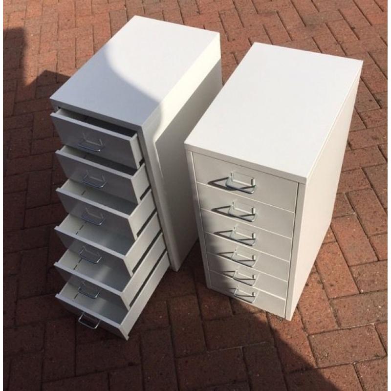 HELMER DRAWERS